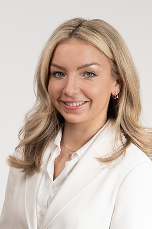 Lea Siefert Lea Siefert - Approbierte Apothekerin