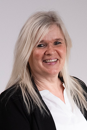 Martina Wiek Martina Wiek - Finanzbuchhaltung